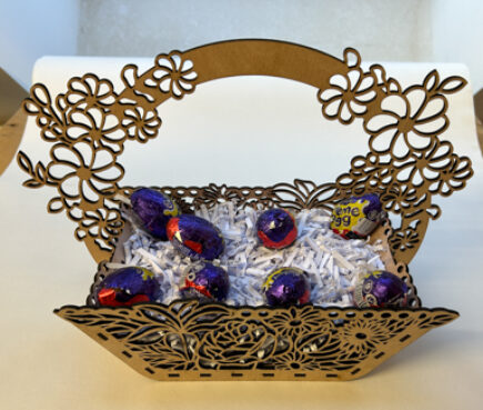 Lee Easter basket